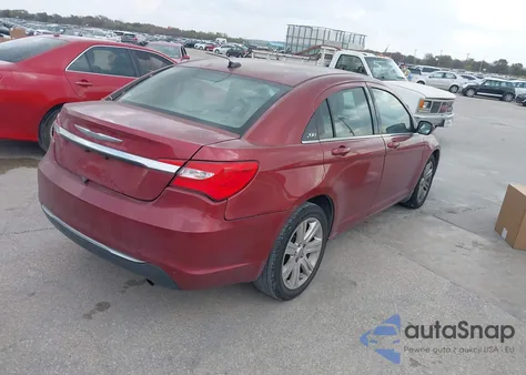 2013 Chrysler 200 Touring z USA, uszkodzony, nr VIN 1C3CCBBB4DN584656